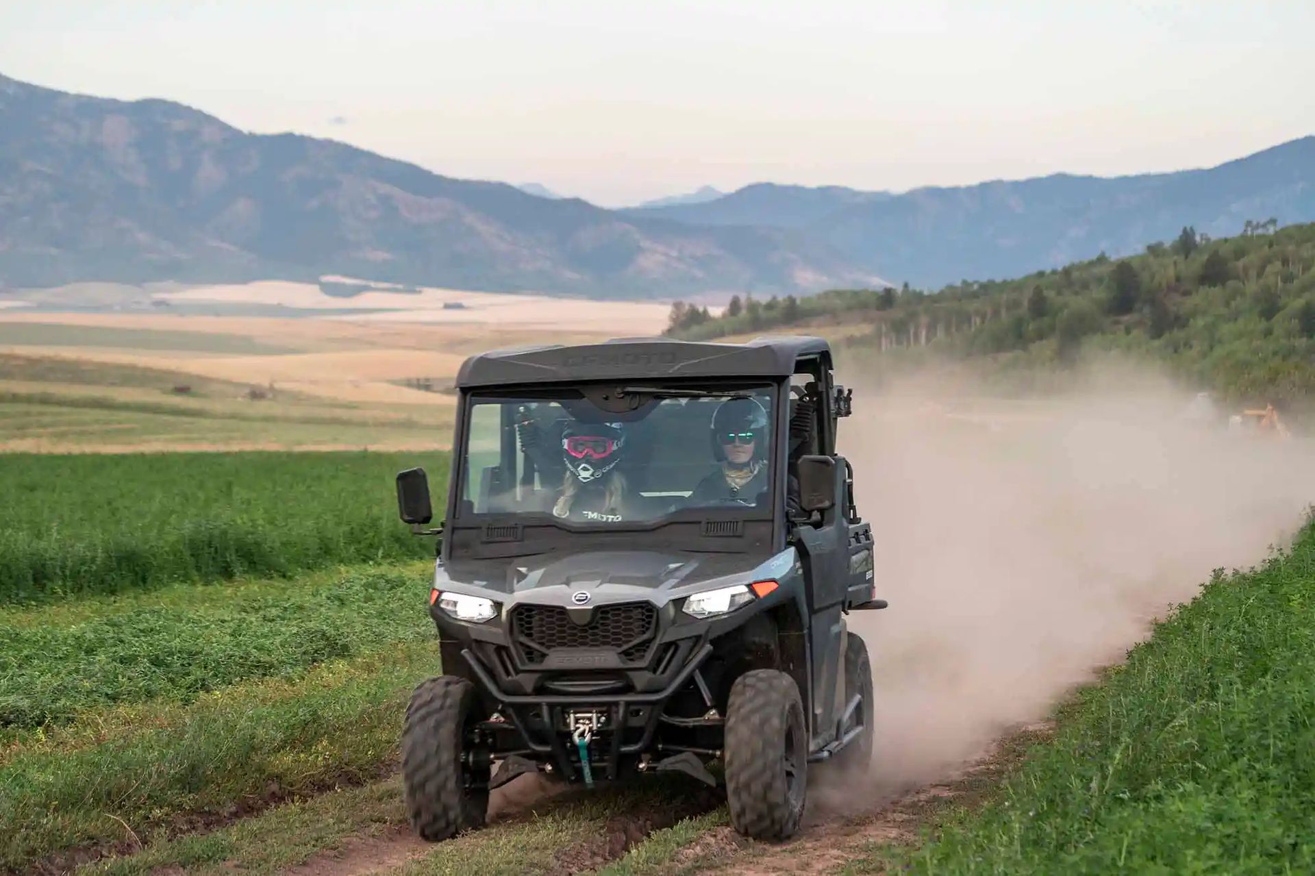 CFMOTO UFORCE 600 | SMB Motoculture